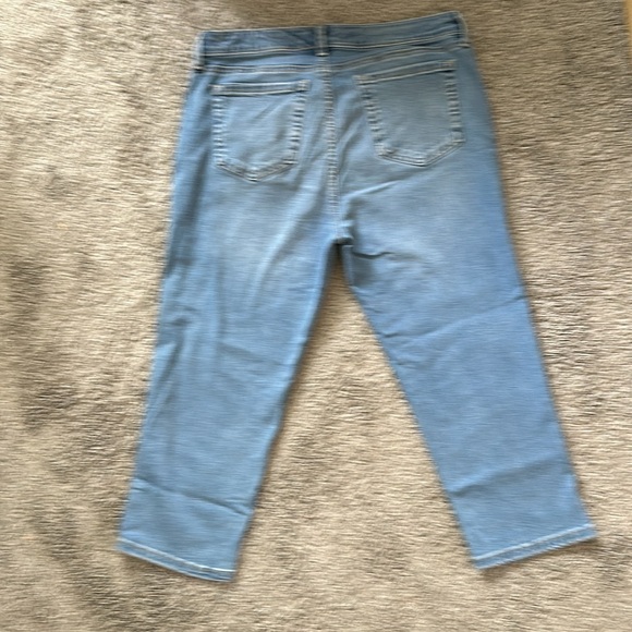 Charter Club Capri - Picture 2 of 3